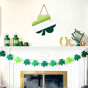 Ghirlanda da parete per il Giorno di San Patrizio, decorazioni in legno per porta d'ingresso con trifoglio, insegna per porta per festività - Product Image 3