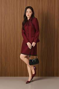 Two-Piece <b>Set</b> Breathable Vietnam ROSE ROUGH Solid Full Women Twill <b>Blazer</b> and Skirt - Feminine Office Style Double Layer Collar - Product Image 3