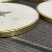 Sous-verres ronds en marbre avec motif abeille dorée, diamètre 300 mm, tapis et coussinets antidérapants, style moderne
