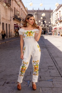 Mono bordado de girasol mexicano Moda Ropa mexicana Elegante vestido de estilo bohemio hippie para mujeres y niñas - Product Image 3