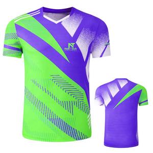 Ropa Deportiva Cómoda, Uniforme de Fútbol para Hombre, 100% Poliéster, Uniforme de Fútbol Personalizado para Hombre - Product Image 1