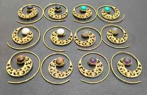 Pendientes étnicos de boda joyería India hecha a mano para mujeres proveedores al por mayor joyería nupcial única joyería fina tradicional - Product Image 1