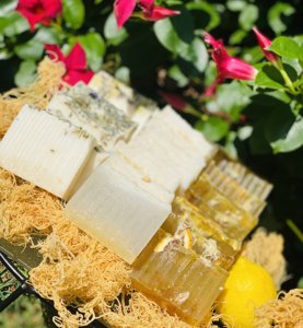 Handmade, Luxurious, Eco-friendly Sea Moss <b>Soap</b> From Vietnam That Is Safe for Hands and Body Blue Lotus - Product Image 4