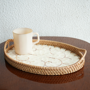 Plateau rond en nacre et rotin pour servir des collations aux fruits, fait main, avec un prix incroyable - Product Image 6