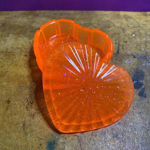 Boîte à Bijoux en Résine Florale Faite Main de Qualité Supérieure, Organisateur Décoratif pour Bijoux, Petite Boîte Cadeau Personnalisée en Résine - Product Image 1