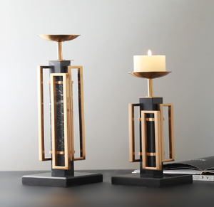 เชิงเทียนทองคำสี่ชั้นพร้อมแขนโค้งมนที่ดูเรียบหรูและมีสไตล์ร่วมสมัยแบบมินิมอล มีจำหน่ายในราคาขายส่ง - Product Image 4