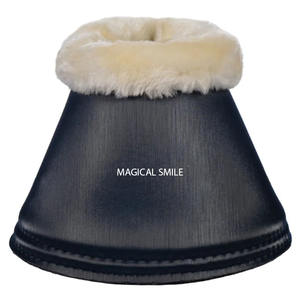 Botas de neopreno para caballos Comfort Softopren diseñadas para brindar protección y comodidad superiores para su caballo durante las paseos. - Product Image 4