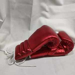 Guantes de Boxeo RTS de Alta Calidad Hechos a Medida, Diseño Único con Cordones y Detalles Cromados, Ligeros, de Cuero Original para Sparring - Product Image 4
