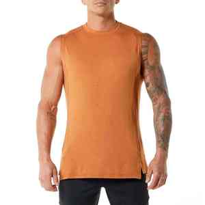 Débardeur de sport tricoté personnalisé pour homme – Idéal pour la musculation et l'entraînement estival - Product Image 6