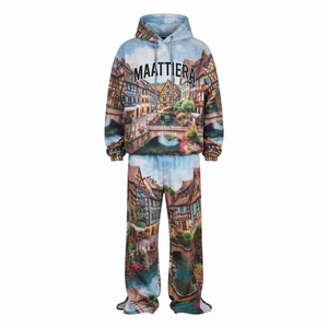 Ensemble de survêtement pour homme avec veste zippée à imprimé scénique et pantalon large assorti, bleu et marron, streetwear, design personnalisé - Product Image 3