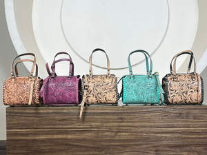 2025 Trending Fashion Hand Tooled Leather Speedy Bag Bolsos de lona pequeños de cuero de vaca de diseño de lujo de alta calidad para Unisex - Product Image 4