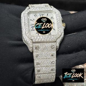 นาฬิกา ICE LOOK หรูหราทรงเหลี่ยมประดับเพชร ตัวเรือนสแตนเลส กระจกแซฟไฟร์ แสดงวันที่แบบอนาล็อก ขนาด 40 มม. คุณภาพสูง แฟชั่นสำหรับทุกเพศ - Product Image 3