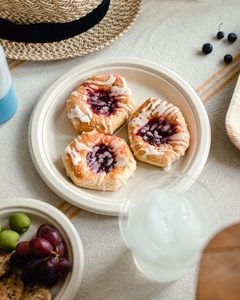 Assiettes jetables en bagasse de canne à sucre, robustes et biodégradables, de 6 pouces, de forme ronde, pour la restauration rapide - Product Image 1