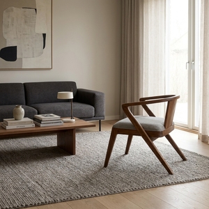Fauteuil de salle à manger en bois massif nordique avec accoudoirs sculpturaux courbés et assise en tissu – Chaise pour hôtel, restaurant, café – Ensemble de mobilier d'art pur - Product Image 4
