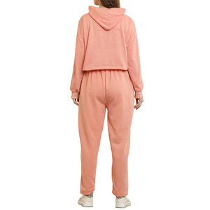 ชุดเซ็ตผู้หญิงคุณภาพพรีเมียม เสื้อครอปฮู้ดดี้และกางเกงเลกกิ้งขาสั้น ชุดวอร์มสองชิ้นสำหรับผู้หญิง - Product Image 2