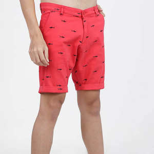 Pantalones Cortos Casuales Rojos para Hombre, 100% Poliéster, Ecológicos, Antiarrugas, Transpirables, Cómodos para Uso Diario en Verano - Product Image 2