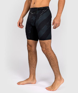 Shorts MMA personnalisés à impression numérique, extensibles, respirants et légers pour l'entraînement de Muay Thai, de boxe et de kickboxing - Product Image 4