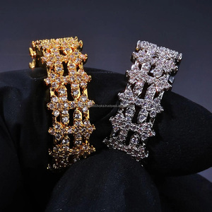 Anillo de Compromiso de Lujo con Moissanita Tallada, Anillo de Boda Clásico para Hombre con Engaste de Garras en Plata de Ley 925 Bañada en Rodio, Regalo Ideal - Product Image 1