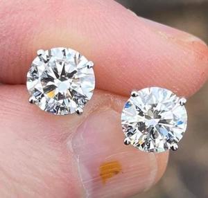 Boucles d'oreilles clous de luxe en or 14 carats avec diamant de laboratoire rond de 3 carats, bijoux classiques en diamant fin, cadeau pour femme, anniversaire de mariage - Product Image 1