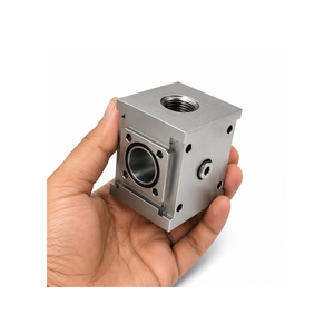 Composant mécanique en alliage d'acier usiné CNC de précision sur mesure pour le perçage et le brochage, fabriqué au Gujarat par CNC SHOP FLOOR - Product Image 4