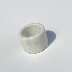 Anneau de serviette en marbre personnalisable pour réception, décoration de salle à manger et aménagement de banquet – Fournisseur en gros d'anneaux de serviette en marbre blanc - Product Image 1