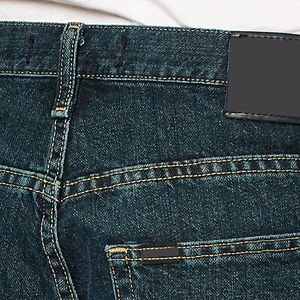 Pantalones Cortos Bermuda de Mezclilla Azul Oscuro para Hombre, Cintura Media, Cierre de Botones, Estilo Casual con Bolsillos, Tela 100% Algodón Tejido - Product Image 4