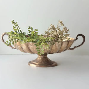 Maceta Grande de Metal y Hierro Hecha a Mano con Soporte Resistente para Decoración de Sala de Estar, Oficina, Jardín y Hotel - Product Image 1