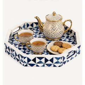 Bandeja de Servir de Cerámica Azul y Blanca con Diseño Geométrico Moderno, Forma Irregular, Pintada a Mano, para Fiestas - Product Image 4