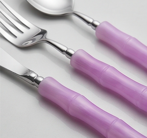 Ensemble de couverts modernes avec manches en bambou violet, cuillère, fourchette, couteau, compatibles lave-vaisselle, pour la cuisine et la table - Product Image 2