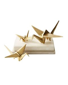 Sculpture contemporaine en laiton, statue décorative moderne en laiton pour salon, hôtel, bureau, décoration de table de réception - Product Image 6