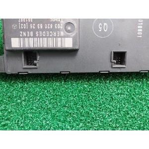 ECU และโมดูลคอมพิวเตอร์มือสองสำหรับรถยนต์ C-class รุ่น A2038206326 - Product Image 4