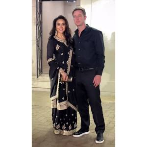 ชุดสูทสำหรับใส่ในงานปาร์ตี้ไซส์ XL พร้อมด้ายและเรียงตามลำดับเพื่อให้ดูมีสไตล์ - Product Image 4