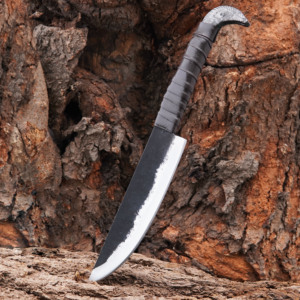 Técnicas de forja tradicionales hechas a mano. Diseño único de pomo de cuchillo vikingo medieval. Hoja de acero al carbono con funda. - Product Image 2