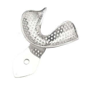 Dogmatic International DM742 Bandejas de Impresión Manuales para Uso Dental, Reutilizables, para Prótesis Inferiores Medianas, Instrumentos Quirúrgicos - Product Image 6