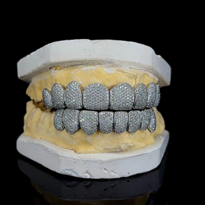 Hip Hop Custom 925 Silver Silver/Rhodium Plated Iced Moissanite Teeth Grillz IGI Certified Luxury Body Jewelry for Wedding - Product Image 5