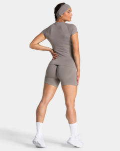 Camiseta Extra Grande Personalizada para Mujer, 100% Algodón, Estilo Urbano, Corte Ajustado, Manga Regular, Estampado con Apliques, Marca Privada, Fabricante OEM - Product Image 5