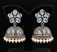 Anting-anting bunga zirkon putih |   Anting-anting pernikahan vintage berlapis perak kuningan |   Pemasok Grosir OEM ODM Kustom dalam Jumlah Besar