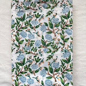 Pure Cotton Woven <b>Fabric</b> Floral Pattern <b>Medium</b> Weight Water Resistant Anti-Bacterial Breathable Anti-Static Shrink-Resistant for - Product Image 3