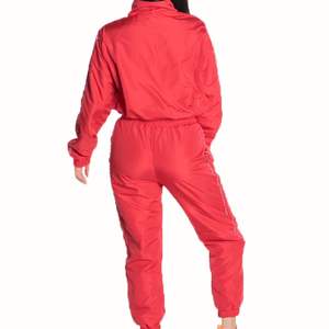 Veste de sport coupe-vent légère pour femme 2026, imperméable, entièrement zippée, pour activités de course, randonnée et entraînement en extérieur - Product Image 2