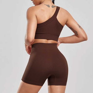 Ensemble de yoga 2 pièces marron asymétrique à une épaule, short taille haute, design découpé, sans couture, en Spandex et Polyester, tenue de sport - Product Image 2