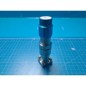 Válvula de Diafragma de Alta Pureza TKF DH11MRG4-2W-1A2-PX, Usada como Pieza de Repuesto para Equipos de Semiconductores Legacy - Product Image 4