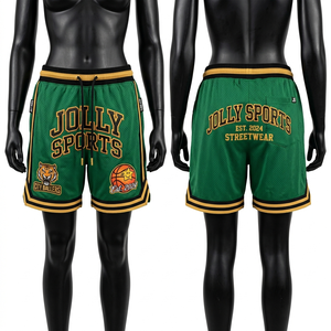 Shorts de basket-ball pour femmes en mesh polyester premium 150 GSM, noir avec panneaux latéraux dorés, respirants, logo personnalisé brodé. - Product Image 6