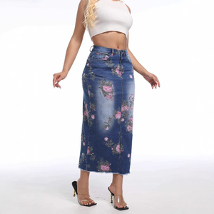 Falda Larga Vaquera Azul Vintage Casual para Mujer con Estampado en la Cadera, Ajuste Ceñido, Abertura Trasera, Ideal para Otoño/Invierno/Verano - Product Image 3