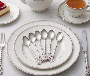 Ensemble de cuillères à manche torsadé, élégant et durable, en acier inoxydable, parfait pour la cuisine, la salle à manger et l'usage quotidien - Product Image 3