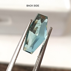 Aigue-marine bleue naturelle Santa Maria de 3,85 carats, taille hexagonale fantaisie/allongée, translucide, pierre précieuse non montée - Product Image 6