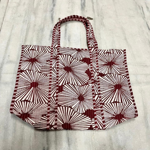 Sac fourre-tout matelassé en coton imprimé géométrique soleil éclatant marron, fait main, pour femme, à porter à l'épaule, réutilisable, grande capacité, pour la plage, nouveauté - Product Image 1