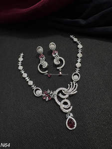 Ensemble de bijoux de mariée en diamant américain classique Collier et boucles d'oreilles en deux pièces pour mariage Style classique à la mode - Product Image 2