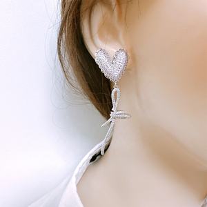 Joyería de moda Pendientes de corazón elegantes para mujer - Product Image 2