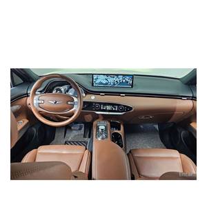 Genesis GV70 2.5T AWD 2024, SUV a Gasolina con 22,240 km, Emisión Euro V, Caja de Cambios Automática, Asientos de Cuero, Volante a la Izquierda, Cámara Trasera - Product Image 6