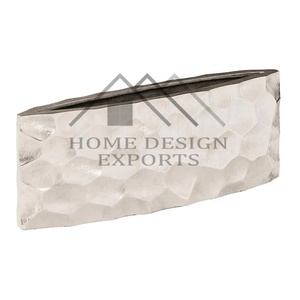 Décorations intérieures en métal d'aluminium massif Vases à fleurs pour la décoration de salon Nouveau design Pots de fleurs de style moderne Jardinière - Product Image 4